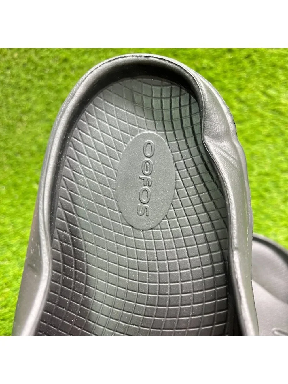 OOFOS OOcloog Clog Mens Size 11 Black Beach Outdoor Slip On Recovery Sandals